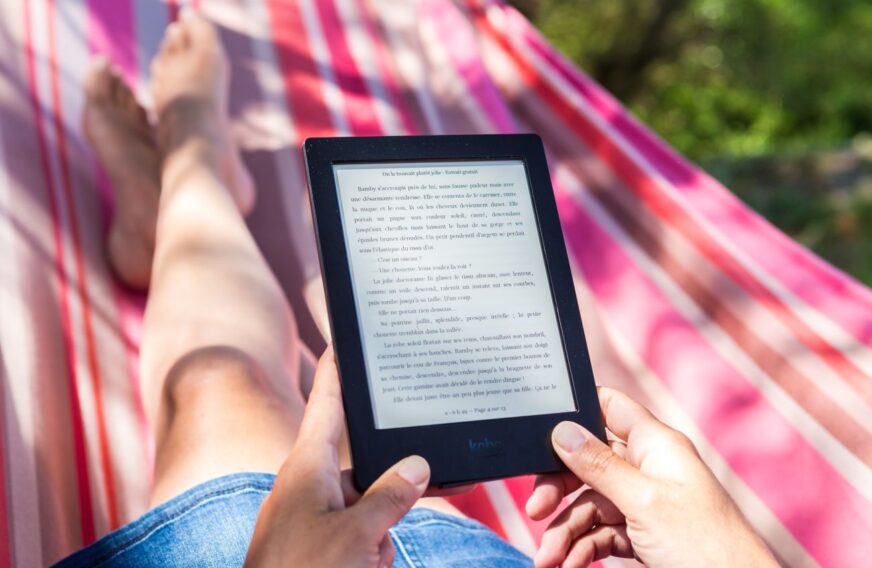 czytniki e-booków - świetny pomysł na upominek dla maturzysty